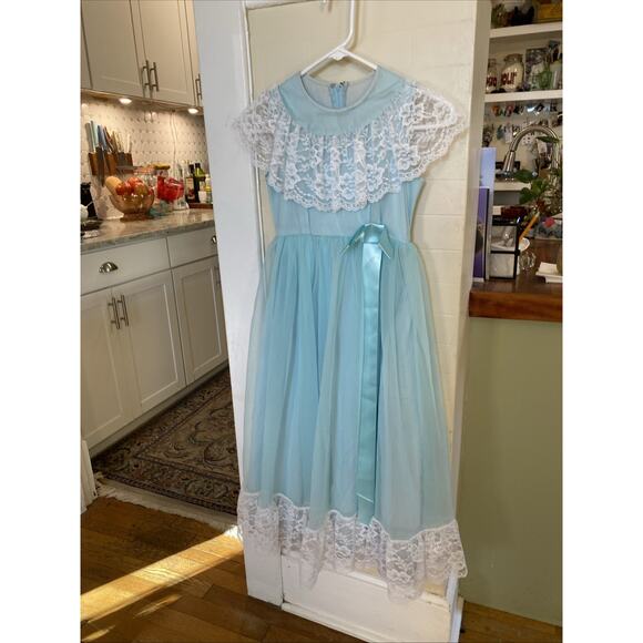 Vintage Girls 8 JC Penny Blue Lace Maxi Dress Long Gown USA Retro - Picture 5 of 15